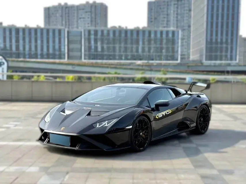 2021 Lamborghini Huracán 5.2L 640HP V10 7DCT