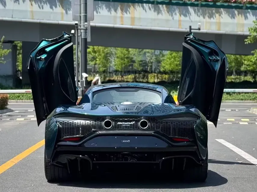 2023 McLaren Artura 3.0T 585HP V6 8DCT PHEV 7.4KWH,autocango,china used car exporter,china ev exporter,chinese used car exporter,chinese used ev exporter