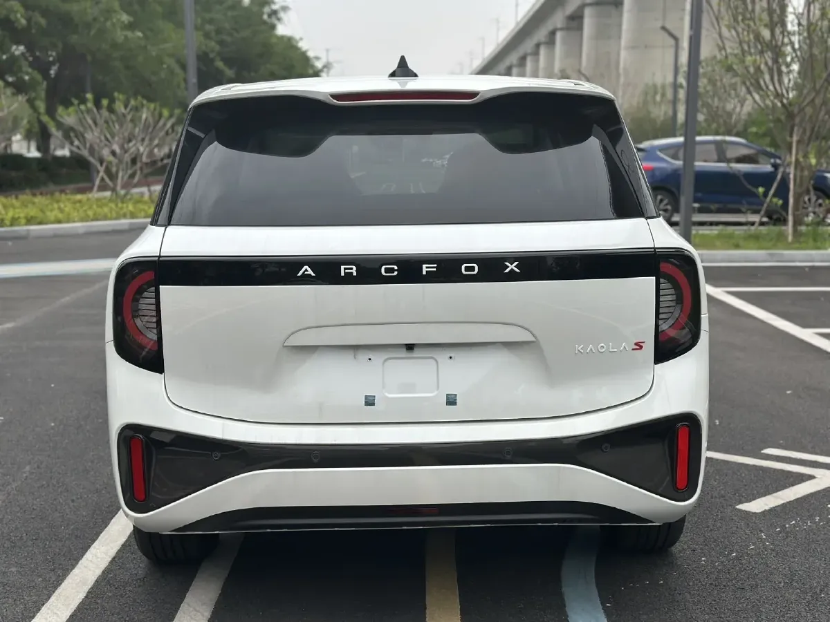 2024 ARCFOX KoalaS BEV 58.8KWH,autocango,china used car exporter,china ev exporter,chinese used car exporter,chinese used ev exporter