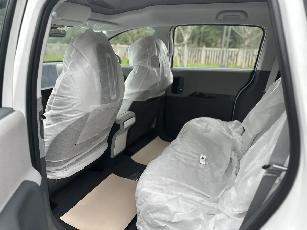 2024 ARCFOX KoalaS BEV 58.8KWH,autocango,china used car exporter,china ev exporter,chinese used car exporter,chinese used ev exporter