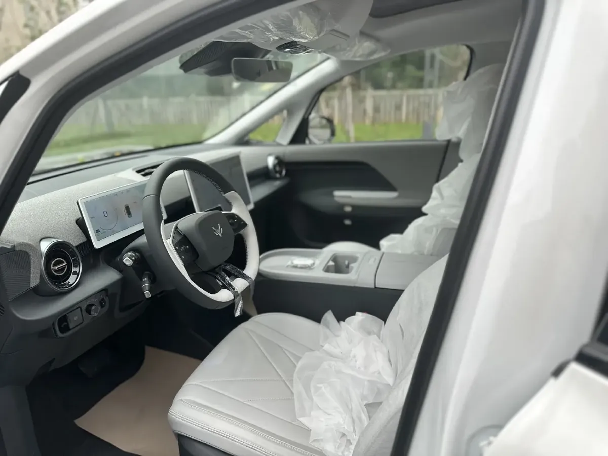 2024 ARCFOX KoalaS BEV 58.8KWH,autocango,china used car exporter,china ev exporter,chinese used car exporter,chinese used ev exporter