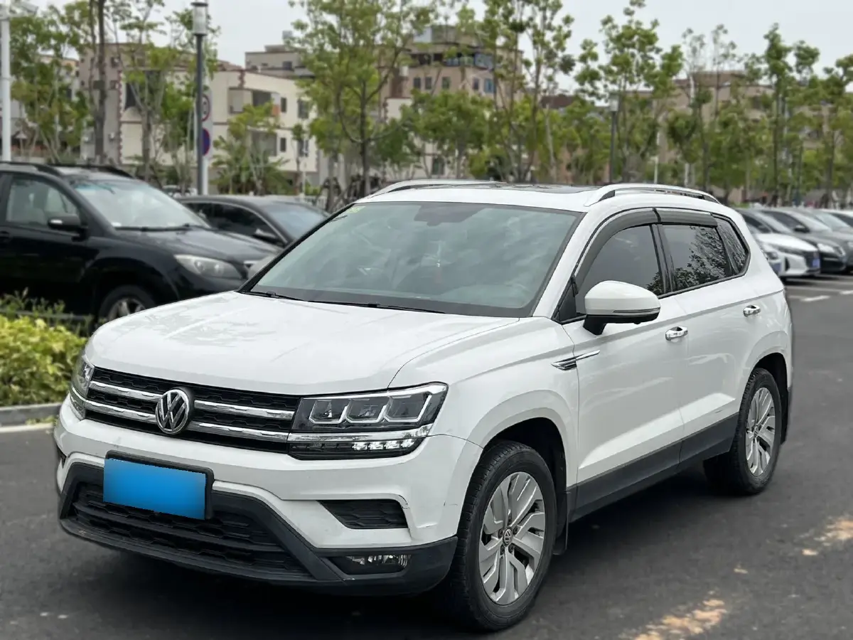 2019 Volkswagen Tharu 1.4T 150HP L4 7DCT