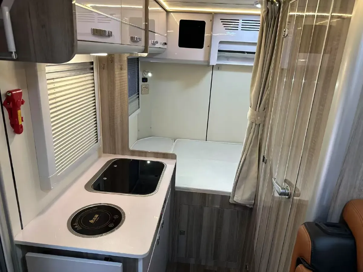 2022 ChangAn FengJing RV 2.4T 211HP L4 6AT,autocango,china used car exporter,china ev exporter,chinese used car exporter,chinese used ev exporter