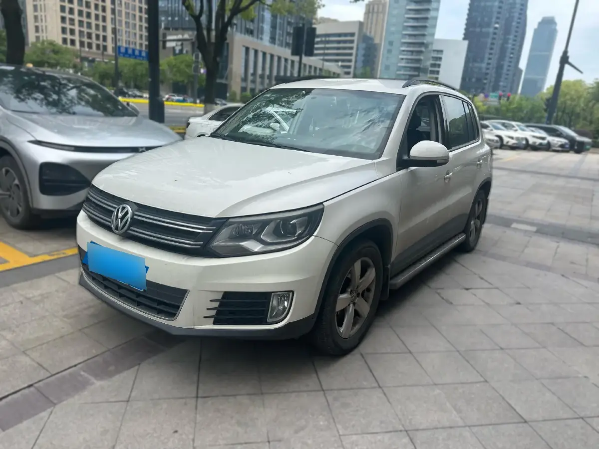 2013 Volkswagen Tiguan 1.8T 160HP L4 6AT