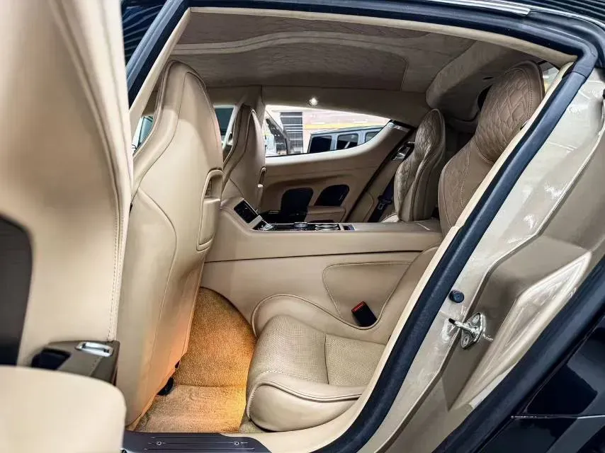2017 Aston Martin Rapide 6.0L 560HP V12 8AT,autocango,china used car exporter,china ev exporter,chinese used car exporter,chinese used ev exporter
