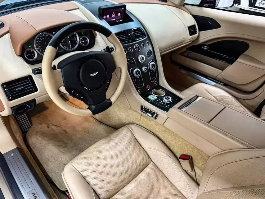 2017 Aston Martin Rapide 6.0L 560HP V12 8AT,autocango,china used car exporter,china ev exporter,chinese used car exporter,chinese used ev exporter