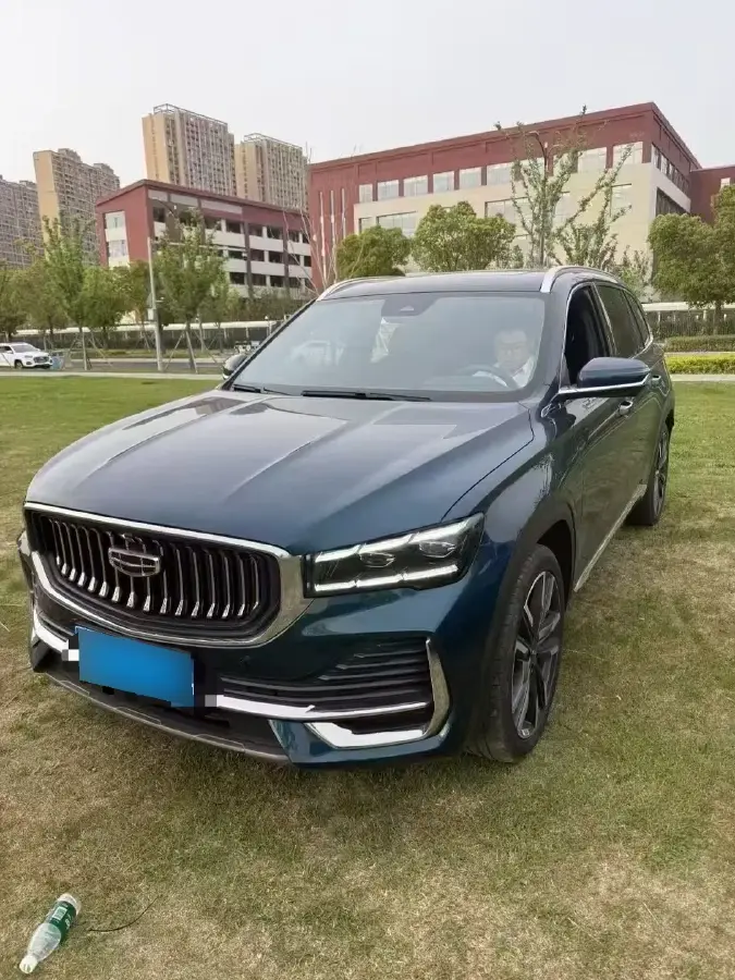 2023 Geely Monjaro 2.0T 238HP L4 8AT