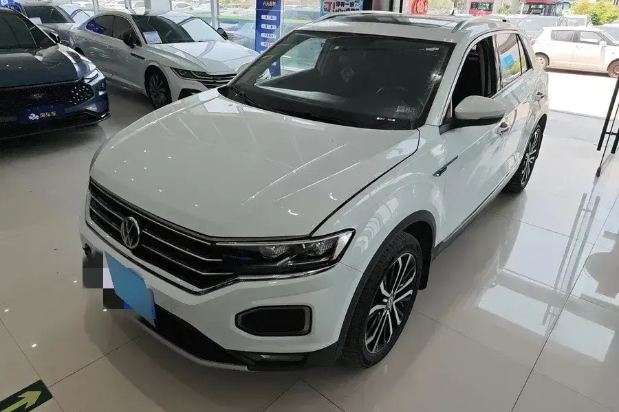 2019 Volkswagen T-Roc 1.4T 150HP L4 7DCT