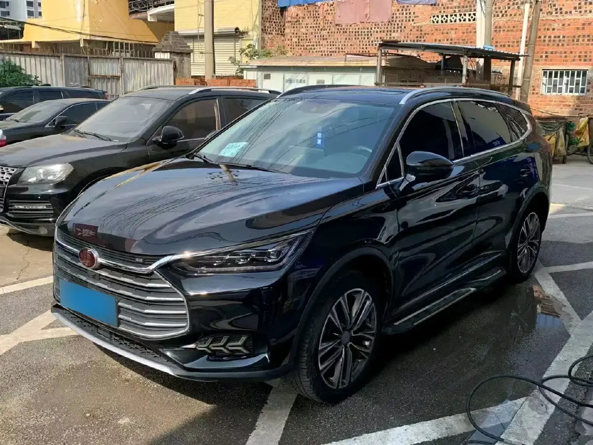 2018 BYD Tang 2.0T 205HP L4 6AT