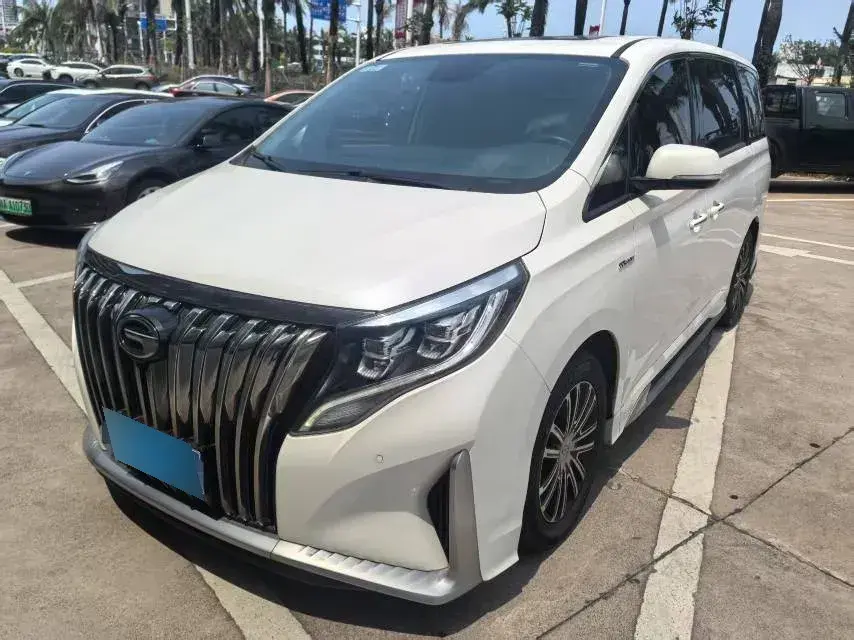 2021 GAC Trumpchi M8 2.0T 252HP L4 8AT