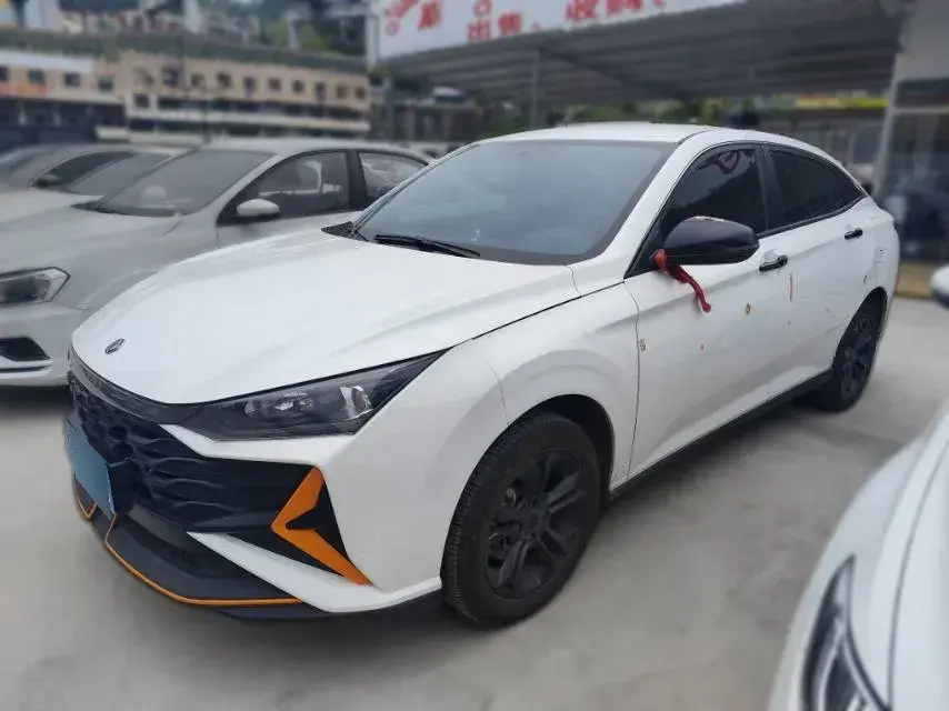2024 DongFeng Aeolus YiXuan 1.5L 125HP L4 6DCT
