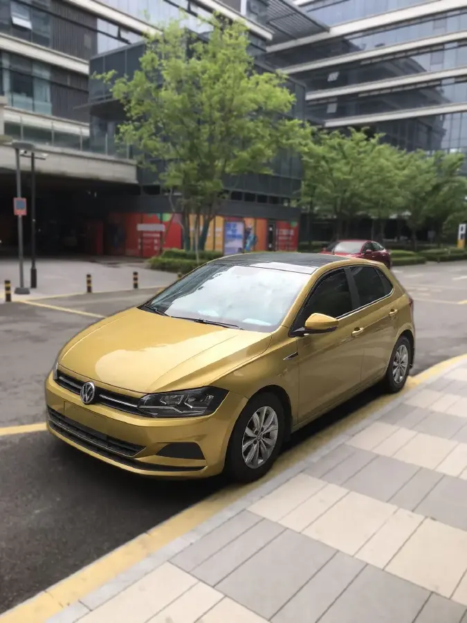 2019 Volkswagen Polo 1.5L 113HP L4 6AT