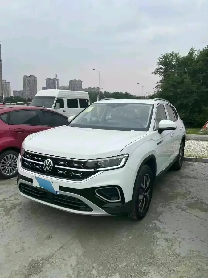 2024 Volkswagen Tayron 1.5T 160HP L4 7DCT