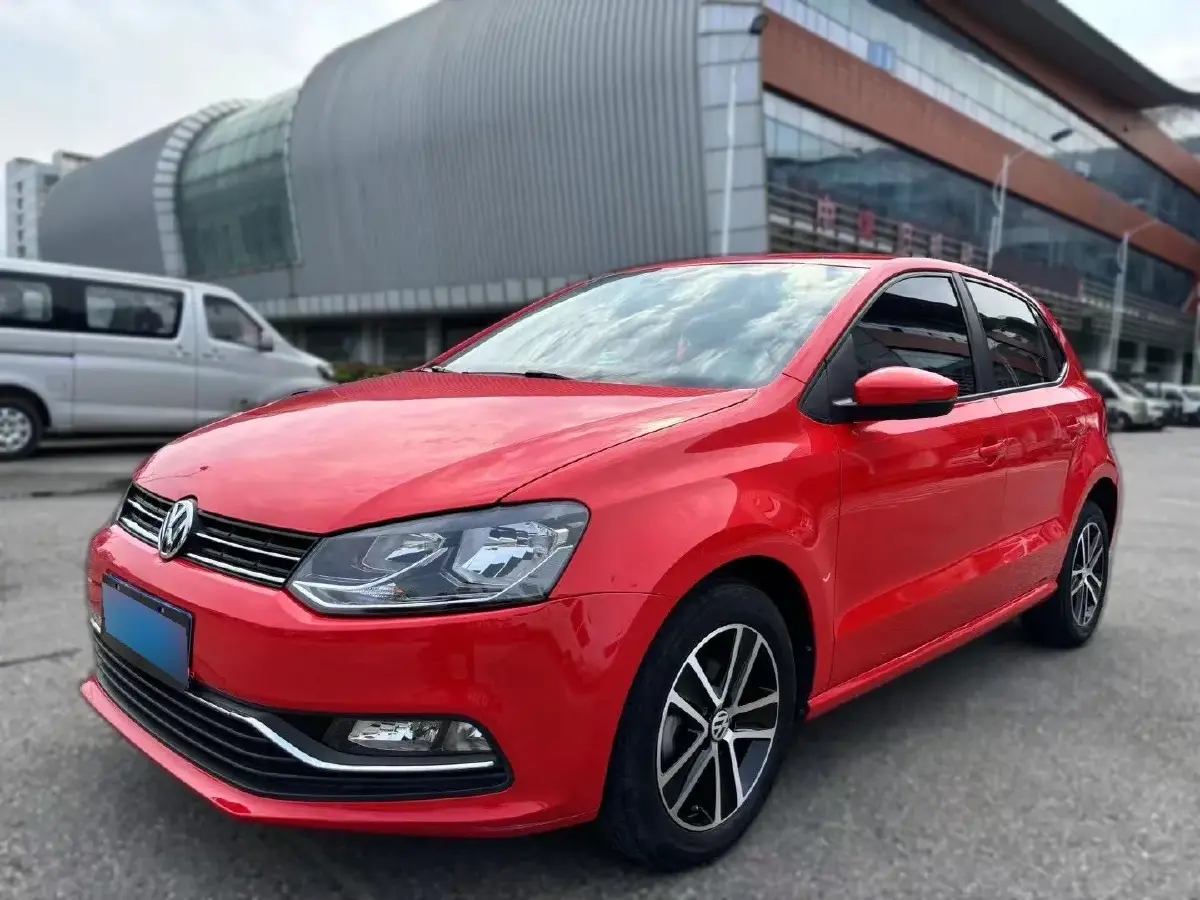 2018 Volkswagen Polo 1.5L 110HP L4 6AT