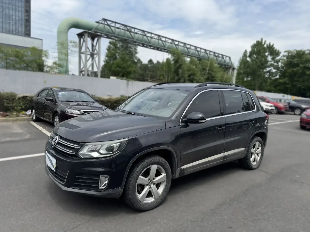 2013 Volkswagen Tiguan 1.8T 160HP L4 6MT
