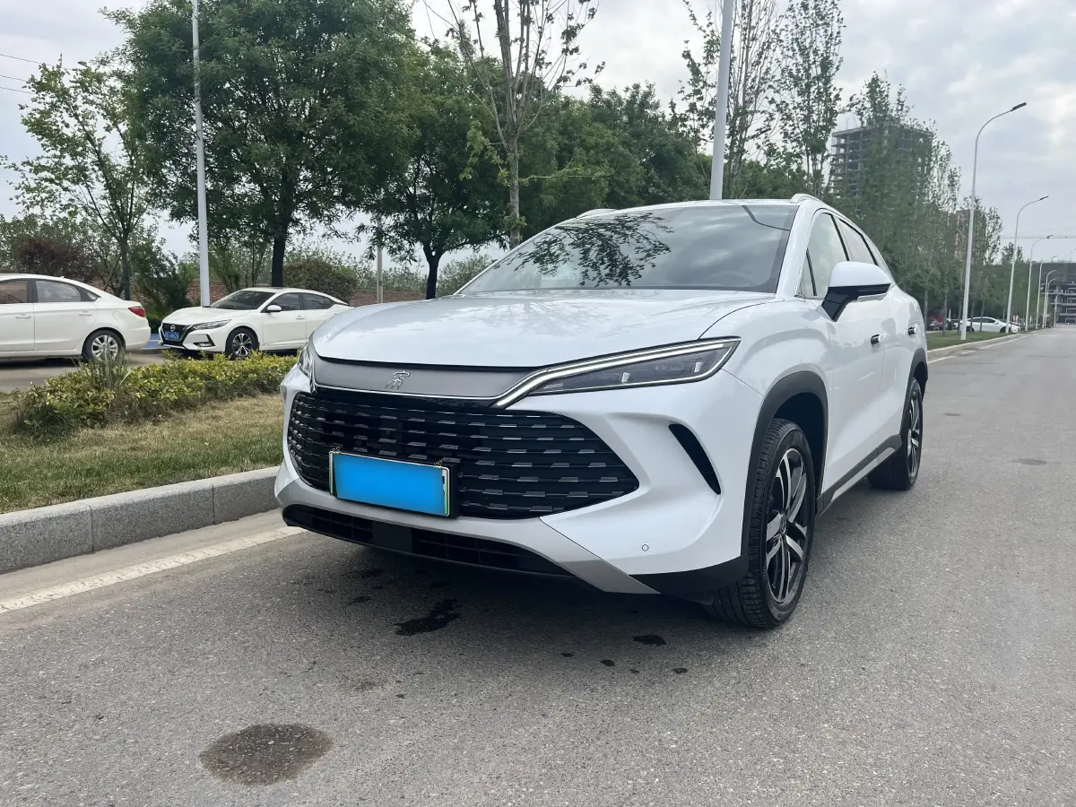 2024 BYD SongL DM-i 1.5L 101HP L4 E-CVT PHEV 18.3KWH