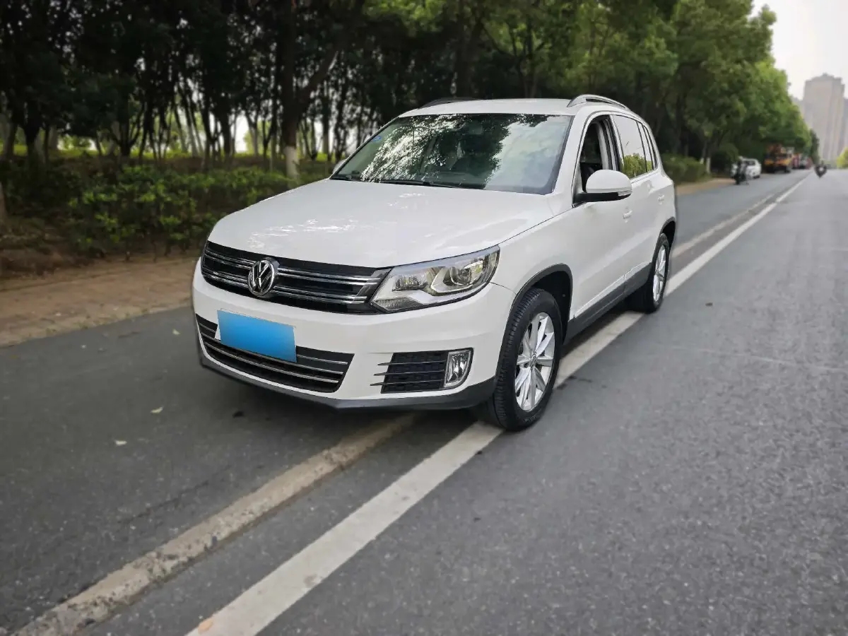 2017 Volkswagen Tiguan 1.8T 160HP L4 6AT