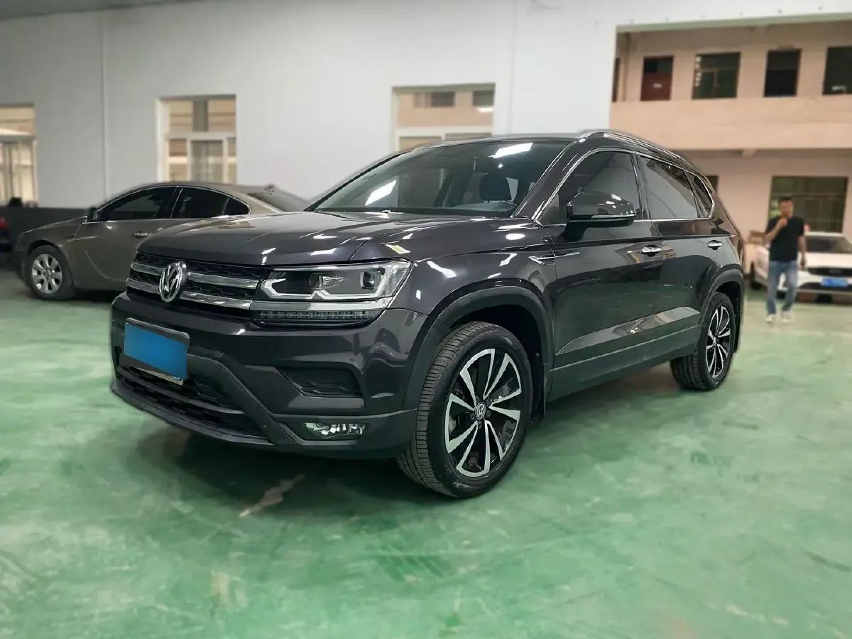 2019 Volkswagen Tharu 1.4T 150HP L4 7DCT