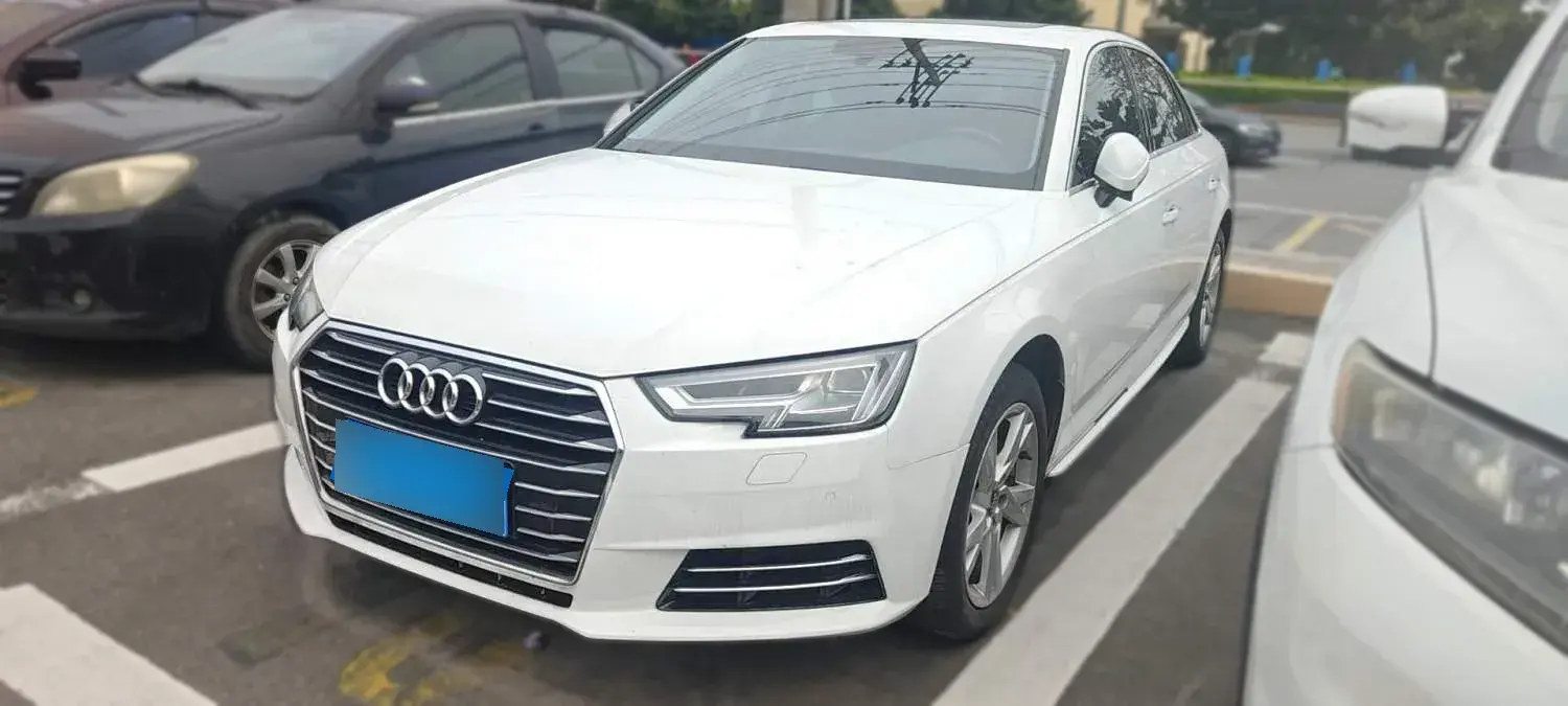 2018 Audi A4L 1.4T 150HP L4 7DCT
