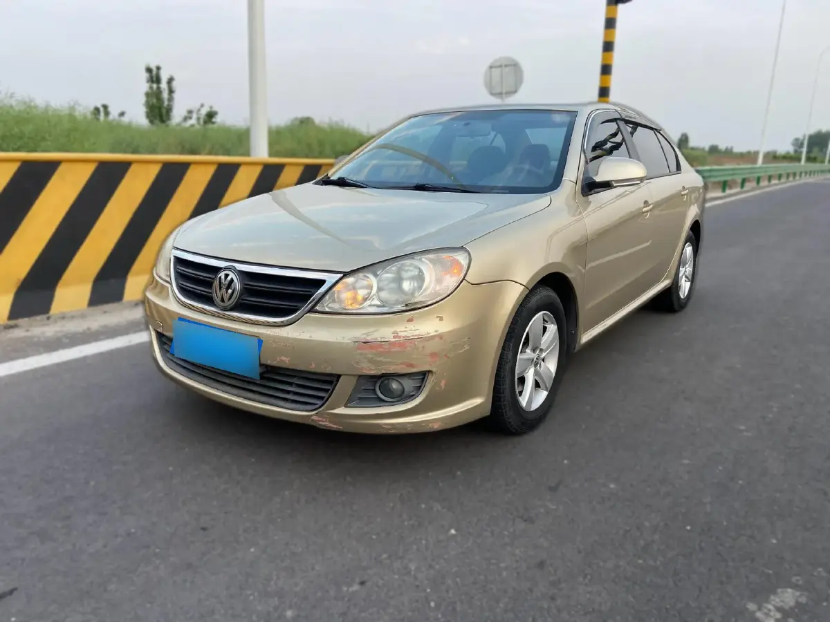 2011 Volkswagen Lavida 1.6L 105HP L4 5MT