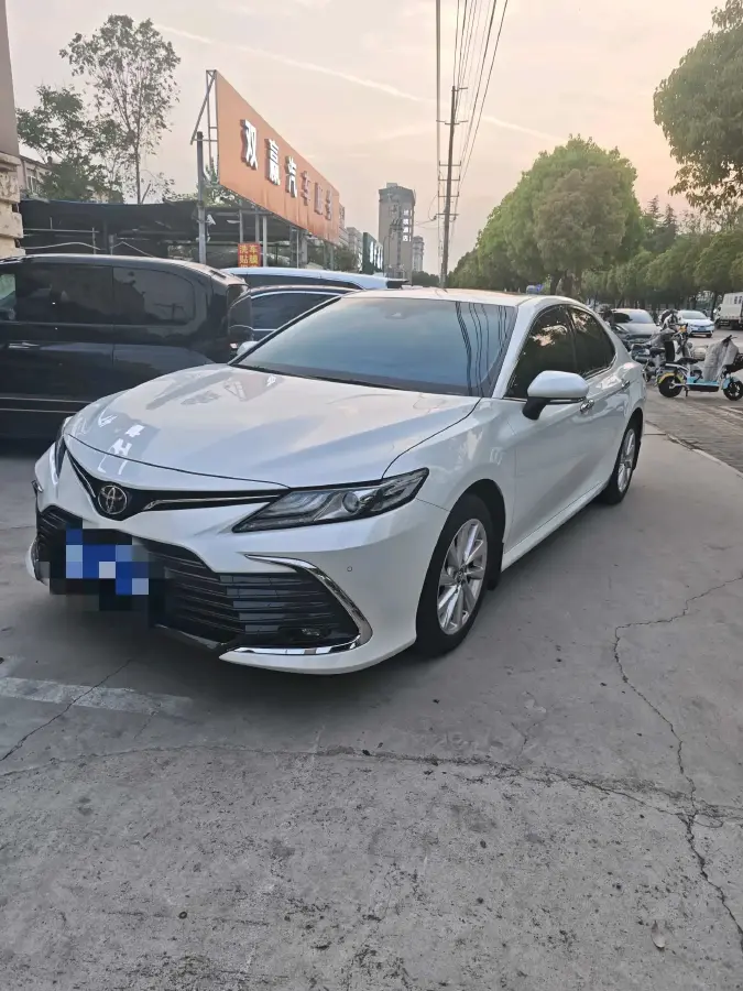 2021 Toyota Camry 2.0L 178HP L4 CVT