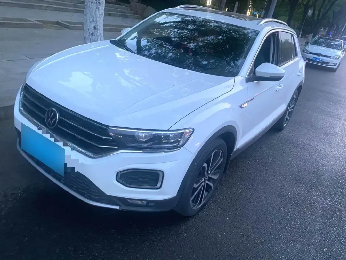 2021 Volkswagen T-Roc 1.4T 150HP L4 7DCT