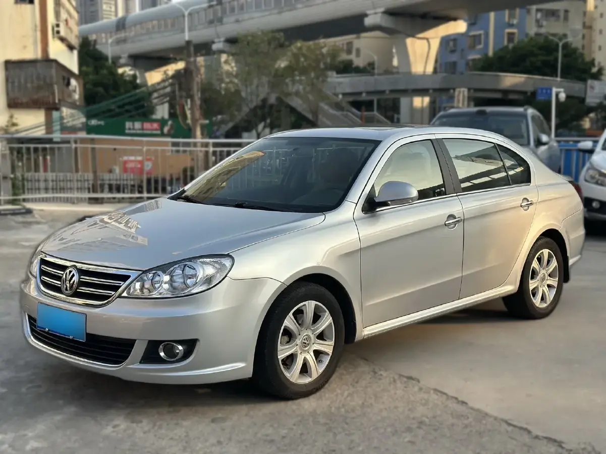 2011 Volkswagen Lavida 1.6L 105HP L4 5MT