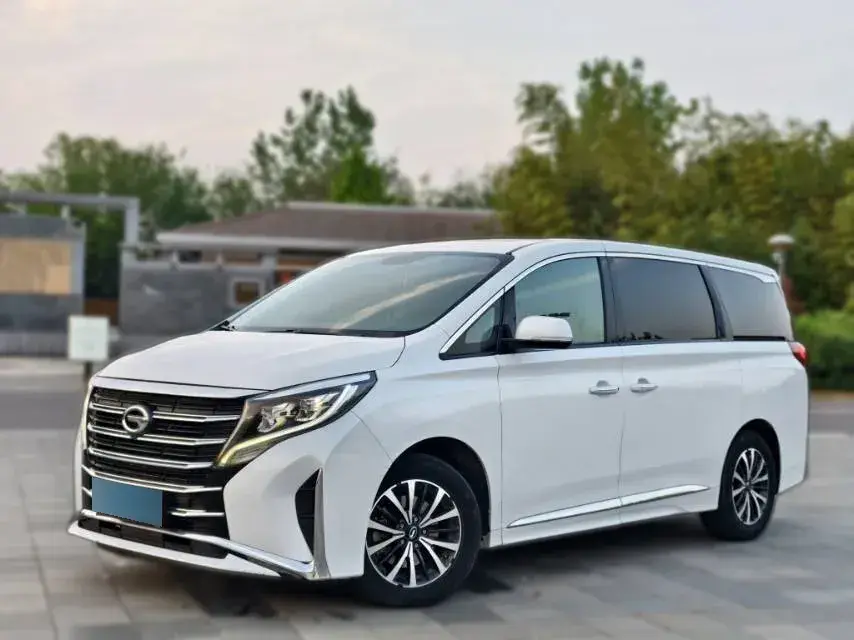 2021 GAC Trumpchi M8 2.0T 252HP L4 8AT