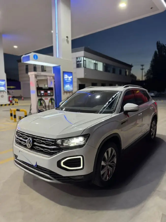 2020 Volkswagen Tayron 2.0T 186HP L4 7DCT