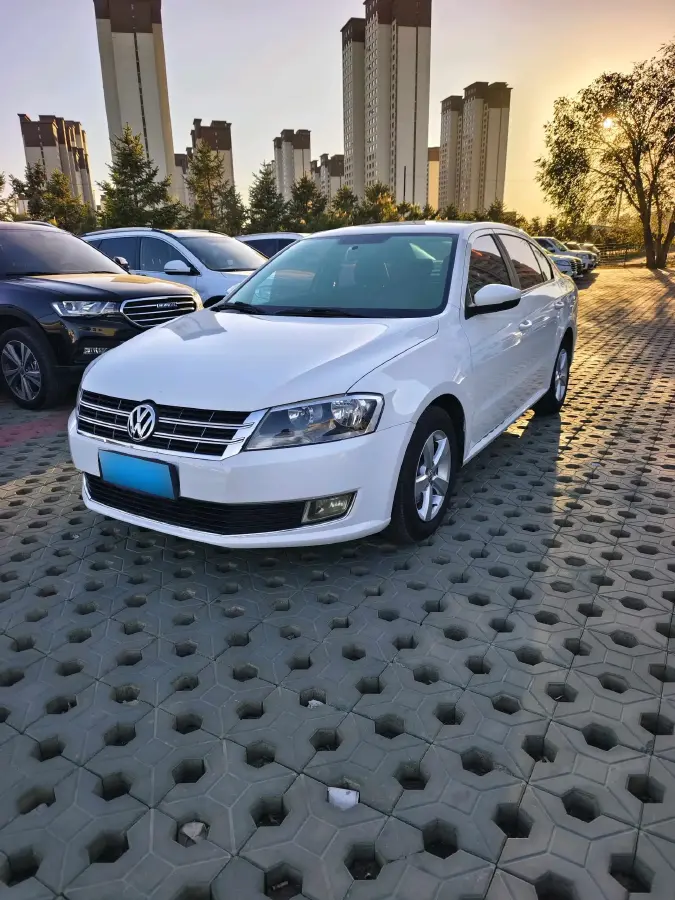 2013 Volkswagen Lavida 1.6L 110HP L4 5MT