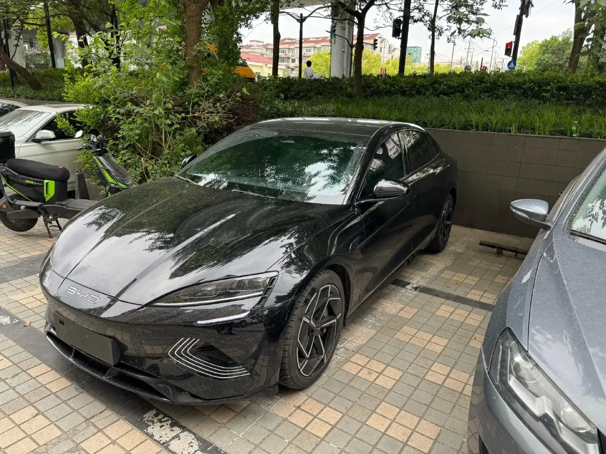 2022 BYD Seal BEV 82.5KWH