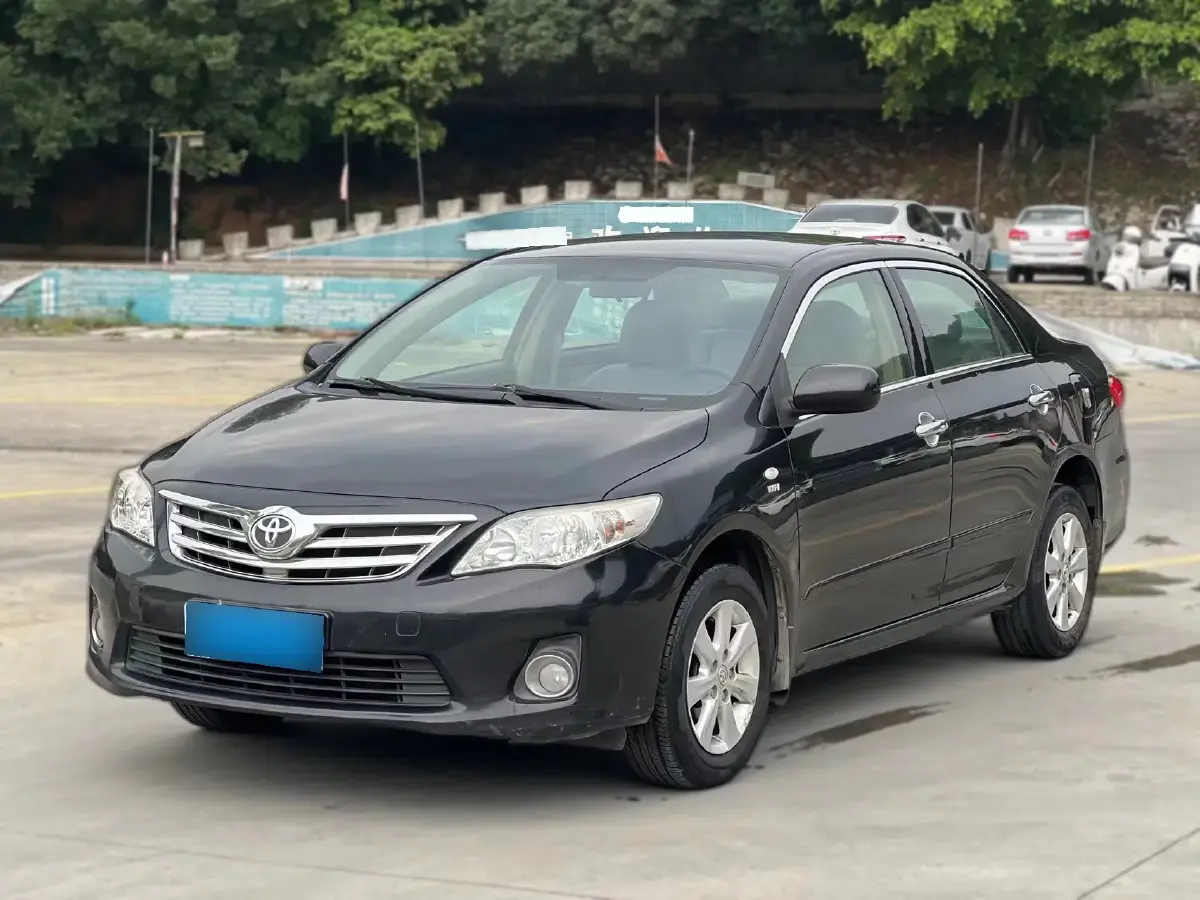 2011 Toyota Corolla 1.8L 140HP L4 CVT