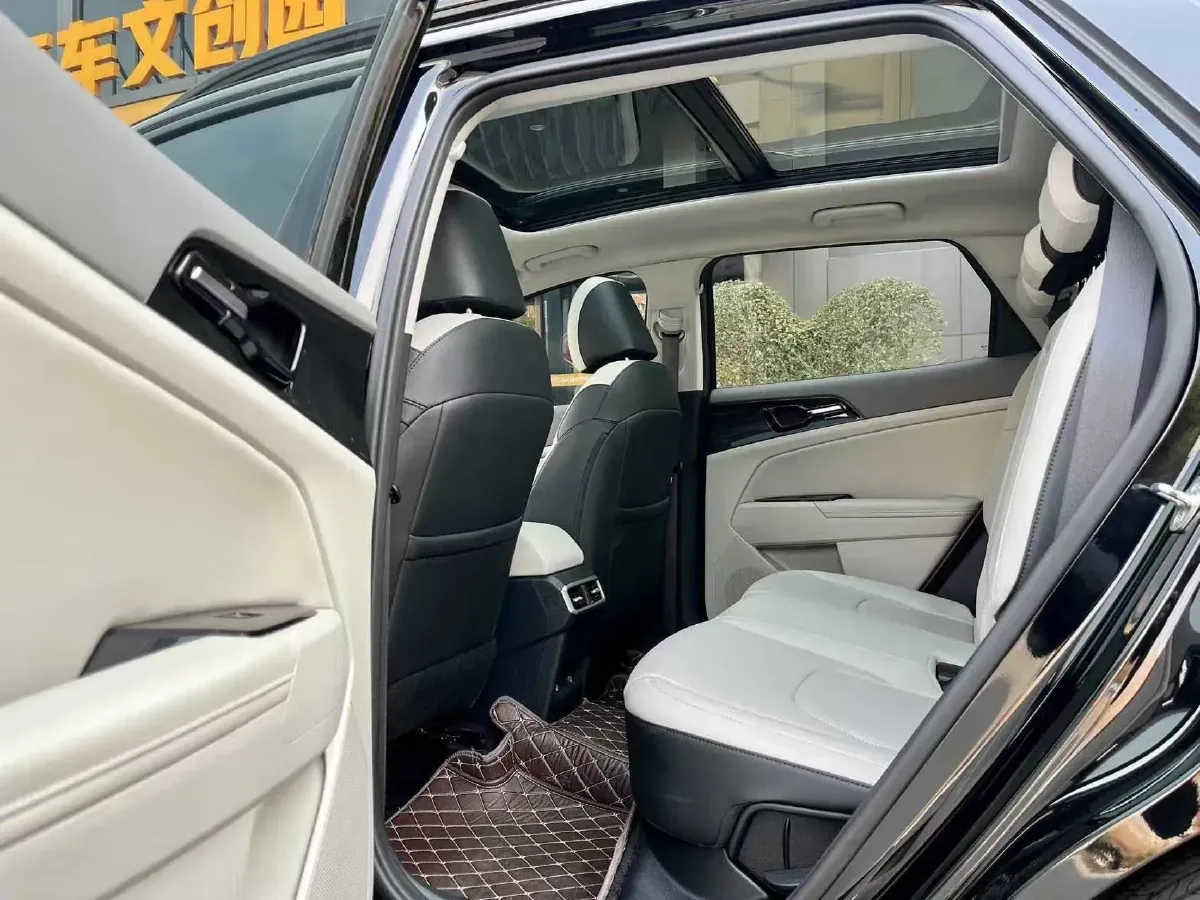 2023 Kia Sportage 1.5T 200HP L4 8AT,autocango,china used car exporter,china ev exporter,chinese used car exporter,chinese used ev exporter