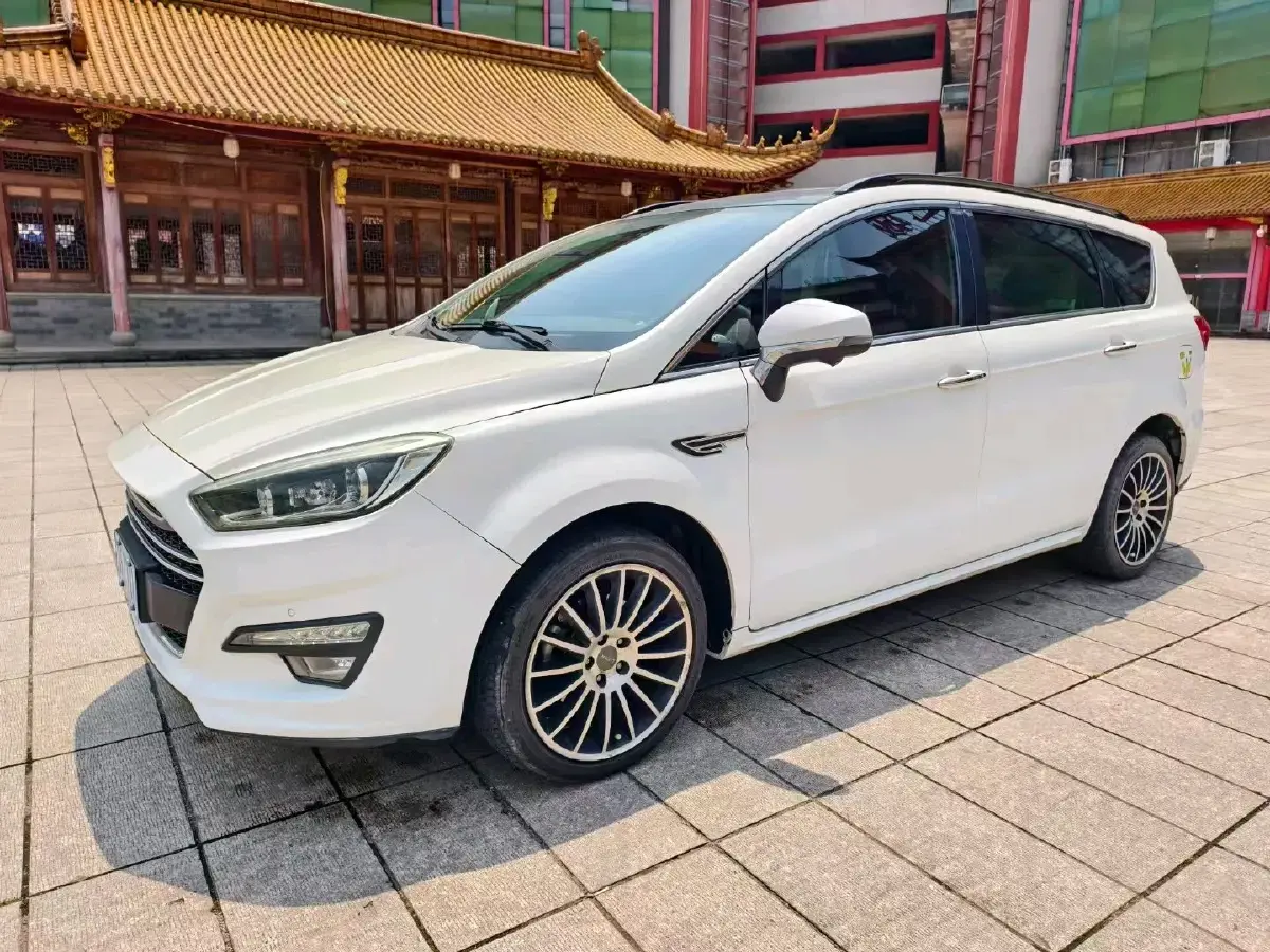 2017 LiFan XuanLang 1.5T 141HP L4 8AT