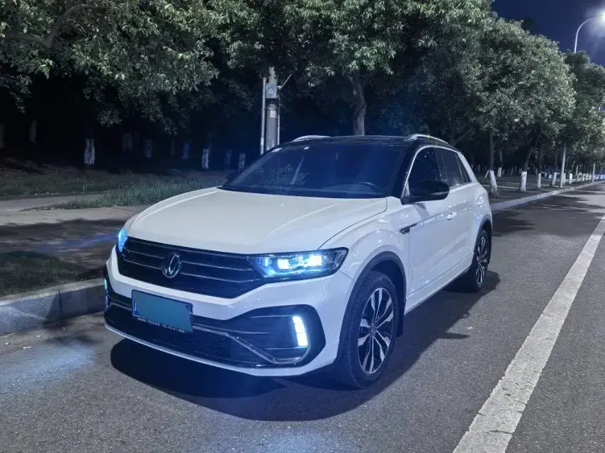 2021 Volkswagen T-Roc 1.4T 150HP L4 7DCT