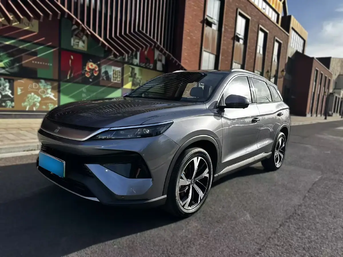 2025 BYD Song Pro 1.5L 101HP L4 E-CVT PHEV 18.3KWH