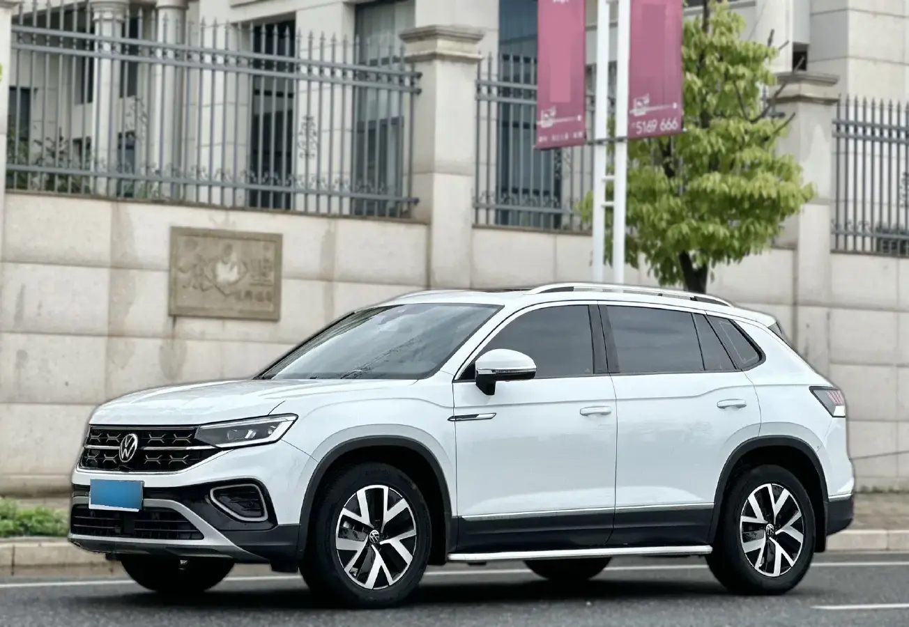 2023 Volkswagen Tayron 1.4T 150HP L4 7DCT