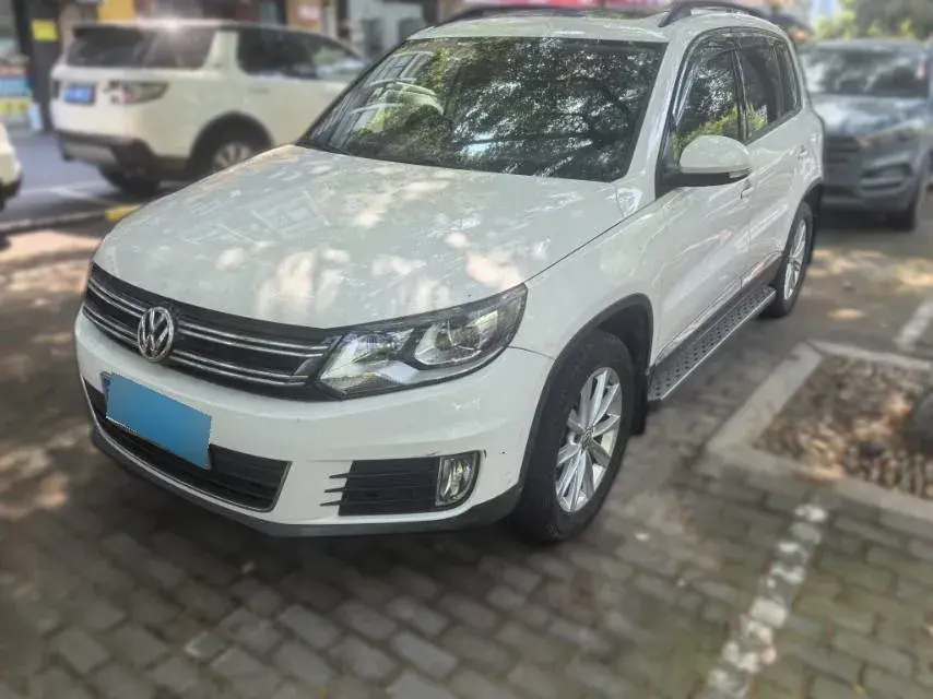 2016 Volkswagen Tiguan 1.4T 150HP L4 6DCT