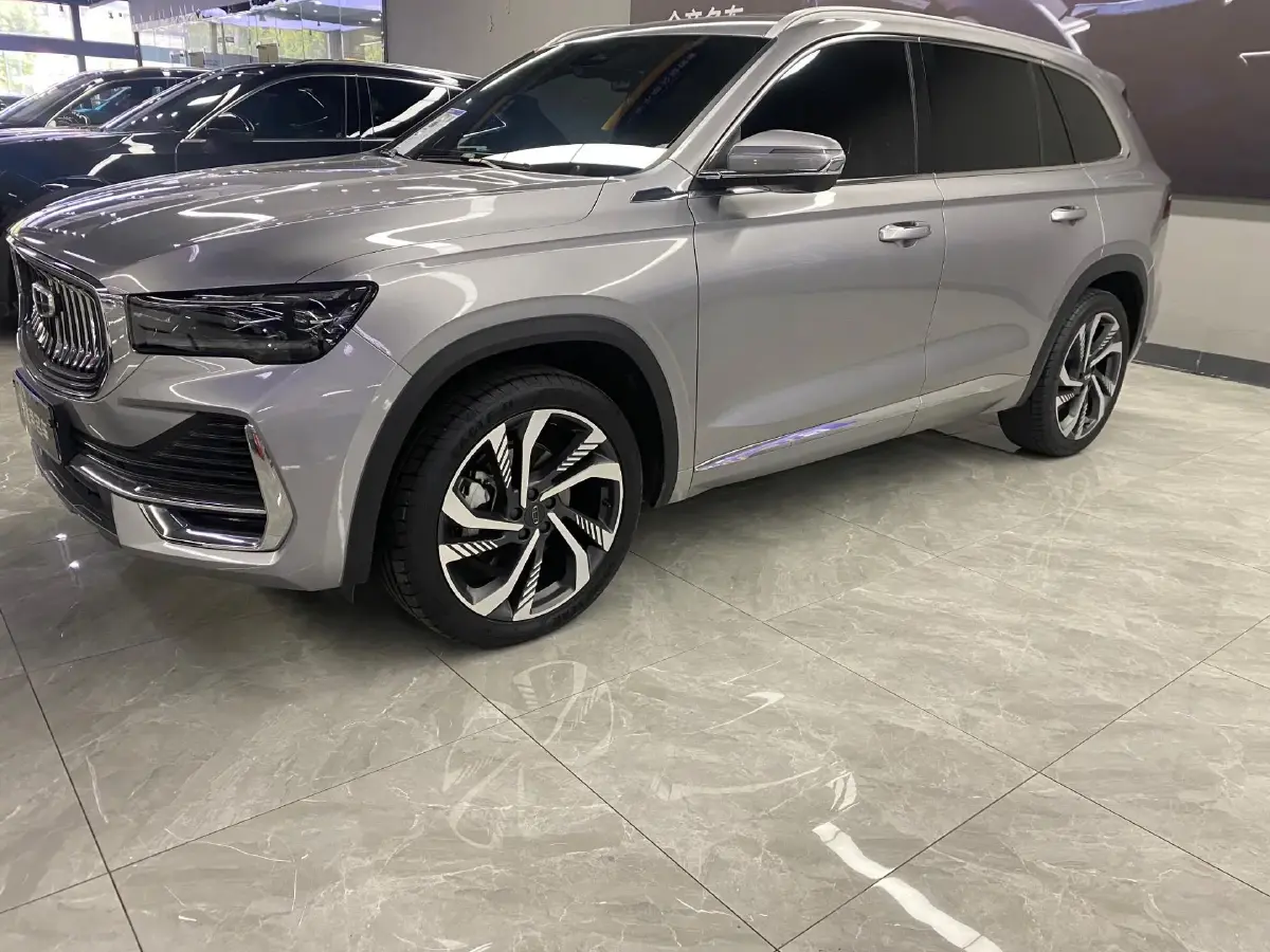 2023 Geely Monjaro 2.0T 238HP L4 8AT