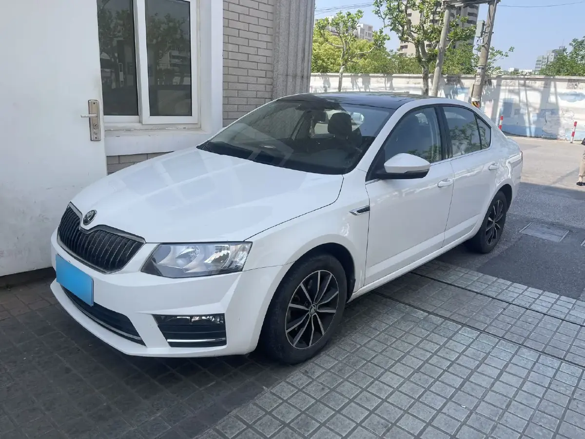 2017 Skoda Octavia 1.4T 150HP L4 7DCT