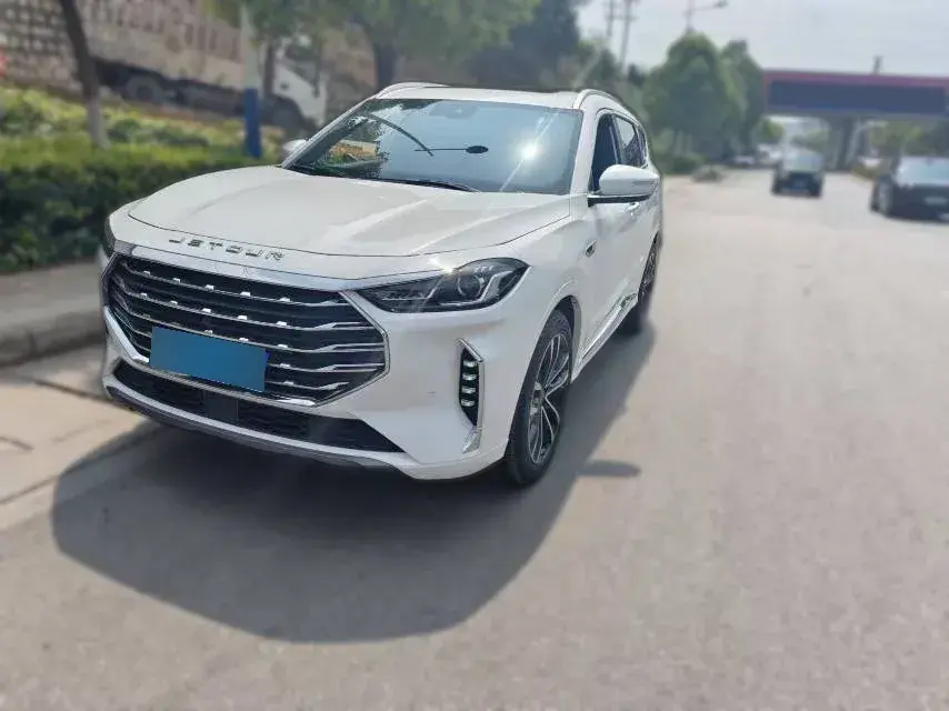 2021 Jetour X70 Plus 1.6T 197HP L4 7DCT