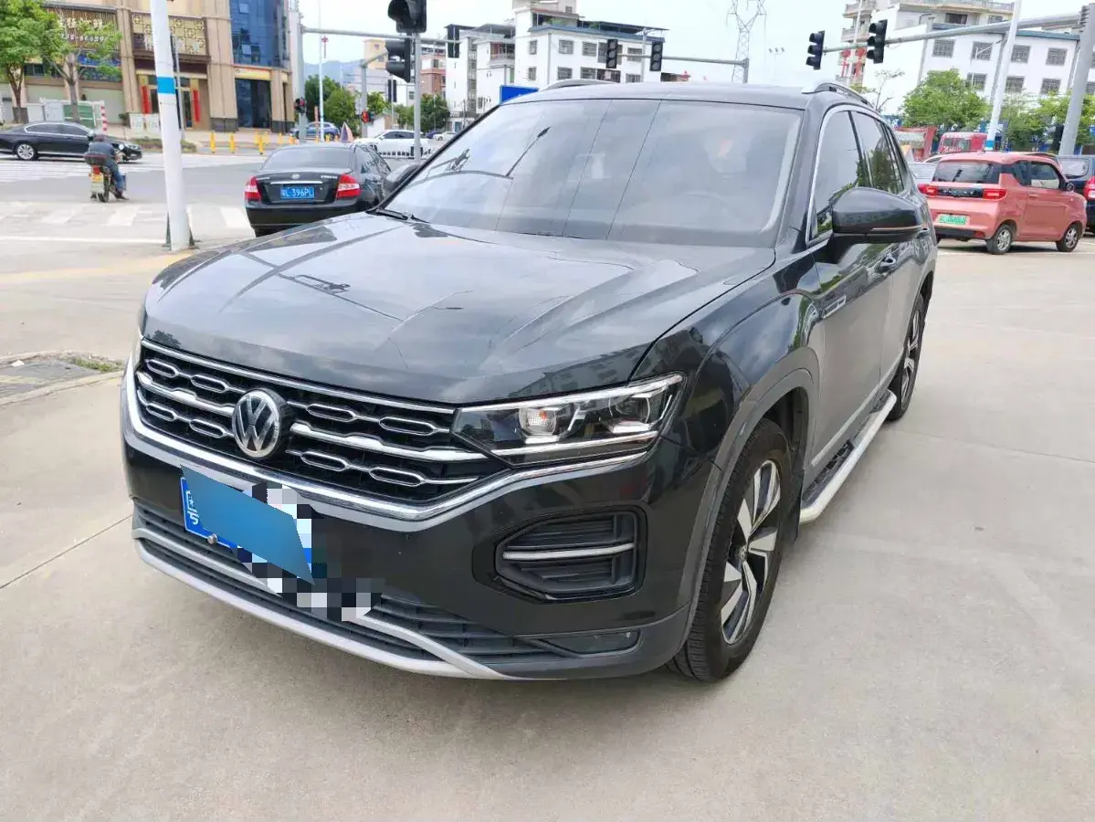 2020 Volkswagen Tayron 2.0T 186HP L4 7DCT