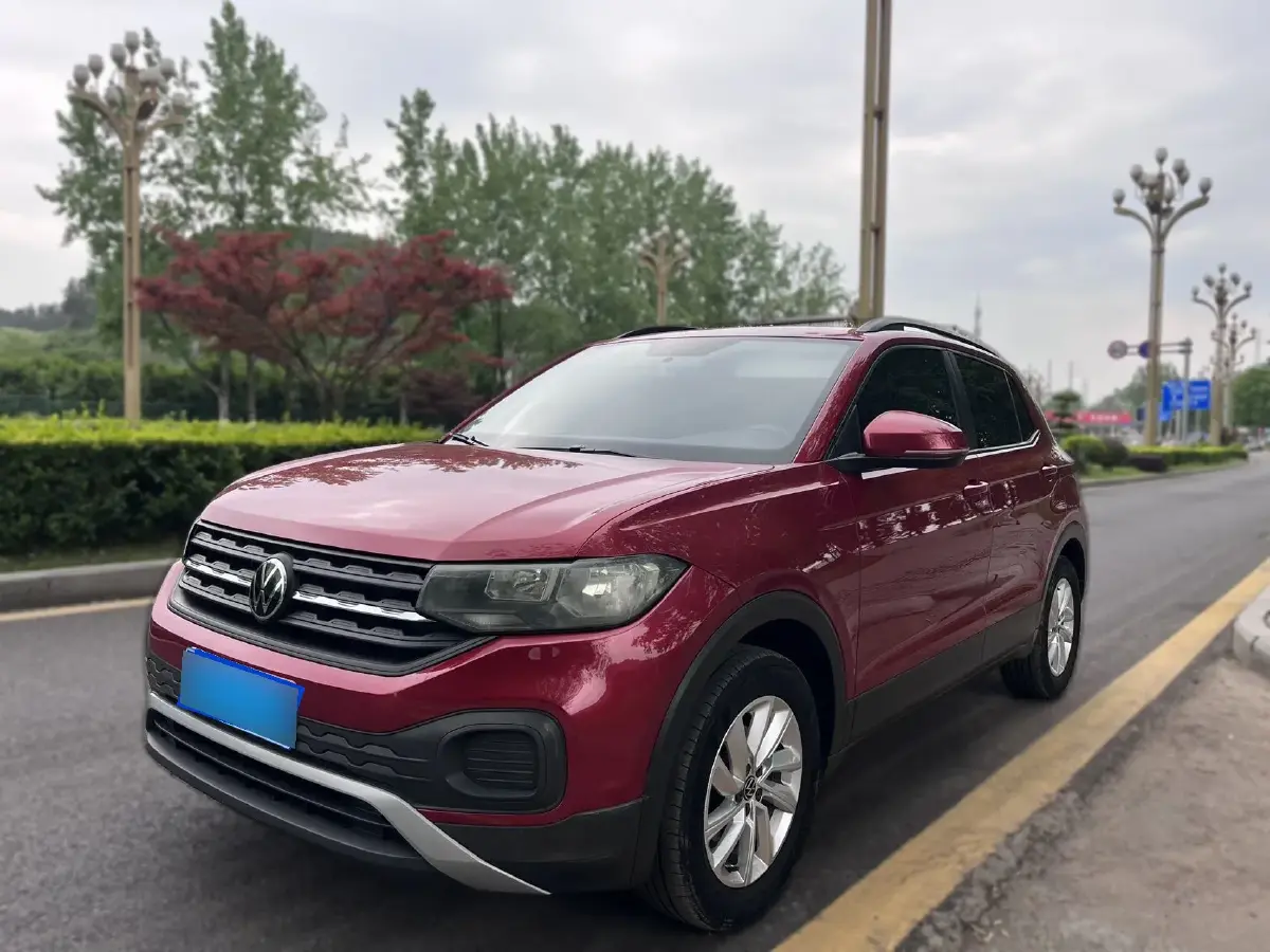 2020 Volkswagen Tacqua 1.5L 113HP L4 5MT