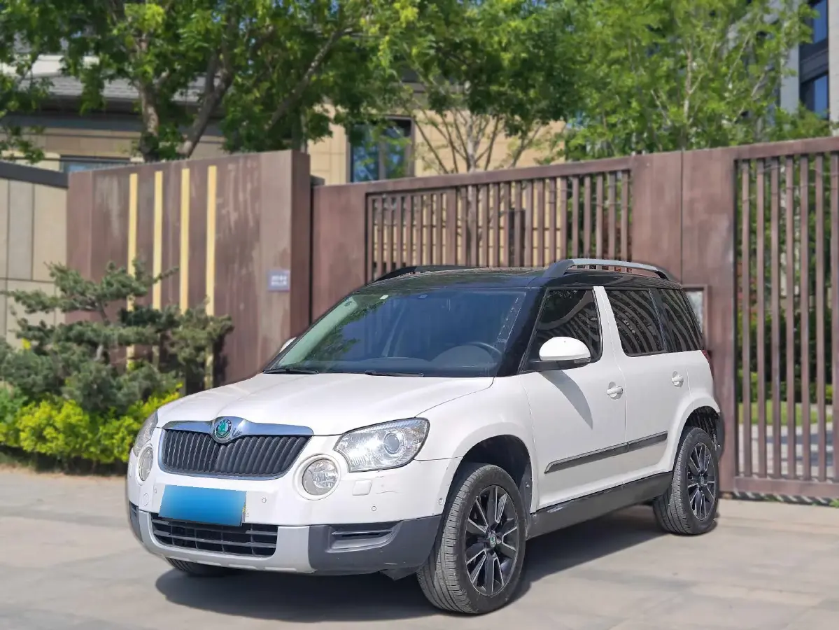 2013 Skoda Yeti 1.8T 152HP L4 6DCT