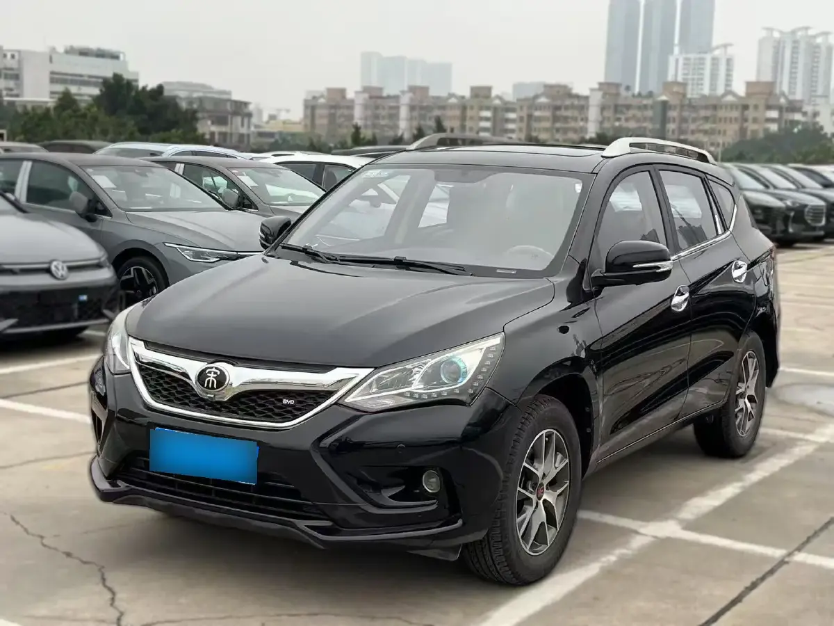 2016 BYD Song 1.5T 154HP L4 6MT