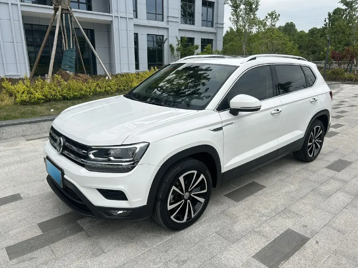 2019 Volkswagen Tharu 1.4T 150HP L4 7DCT