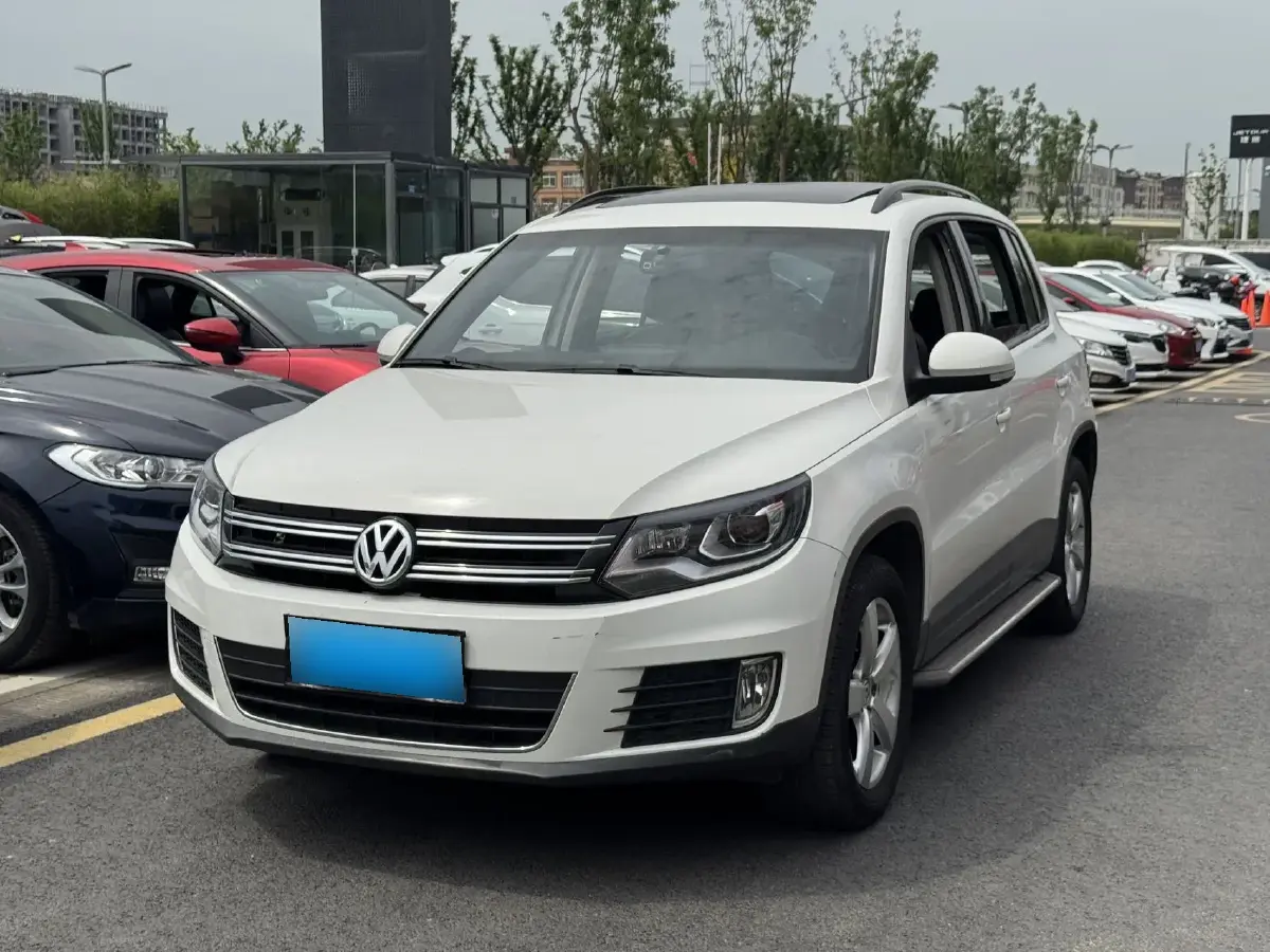2013 Volkswagen Tiguan 1.8T 160HP L4 6AT