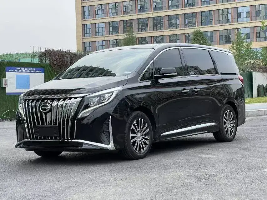 2021 GAC Trumpchi M8 2.0T 252HP L4 8AT