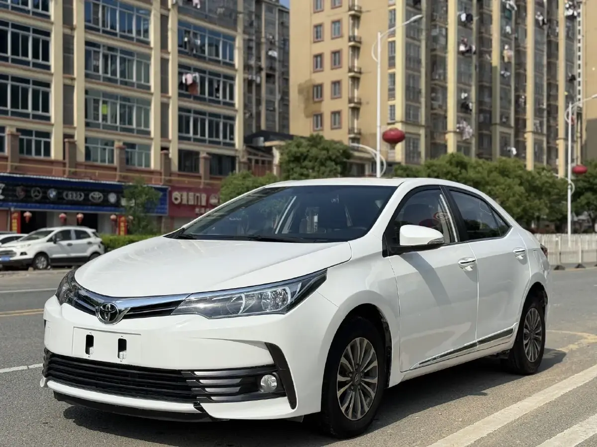 2017 Toyota Corolla 1.2T 116HP L4 CVT