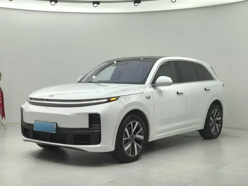 2023 Li L7 Range Extended 154HP REEV 40.9KWH